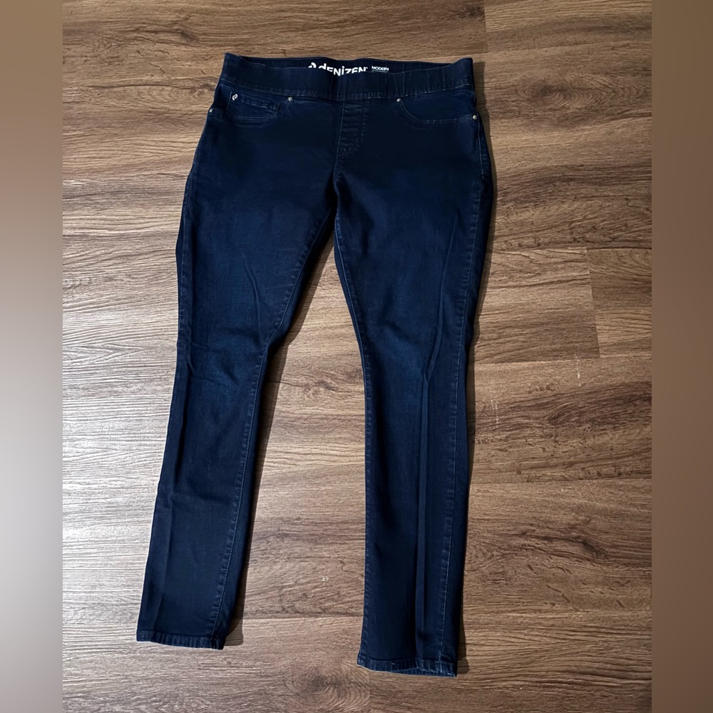 Levi's Denizen Women's Dark Blue Modern Skinny Jeans